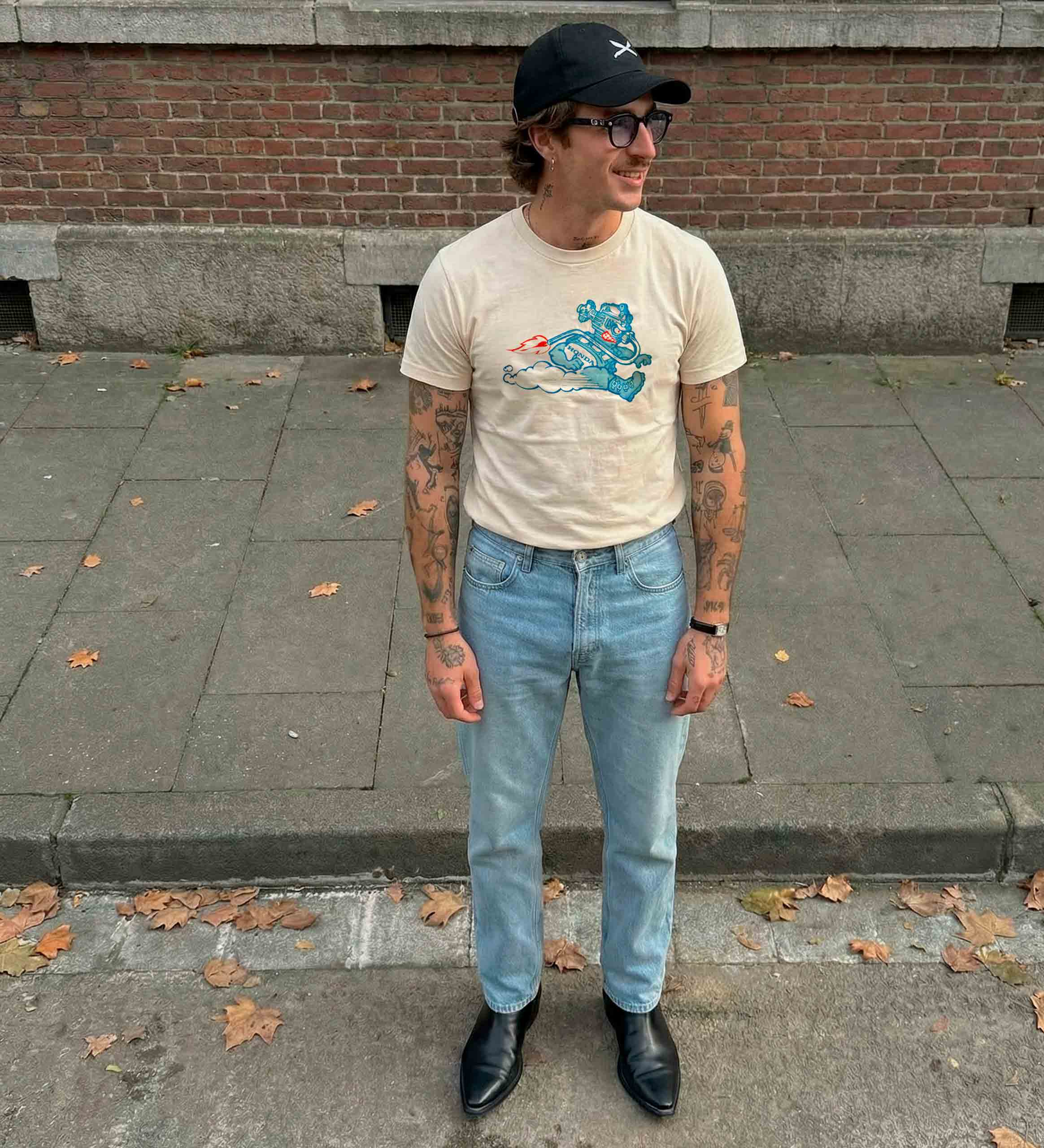 Single-cylinder T-shirt